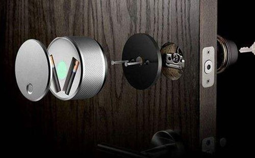 新龙场镇防盗门开锁（哪里有换锁公司）